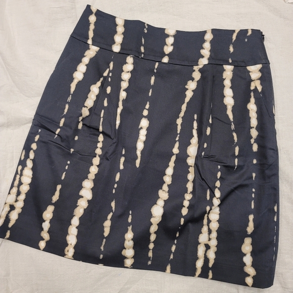Ann Taylor A-line Batik Print Skirt - sz 2P - Picture 1 of 7